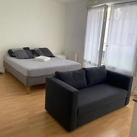 Grand Studio De 37M Carres - Rer Laplace Et Maison Des Examens A 5 Minutes A Pied Arcueil Luaran gambar